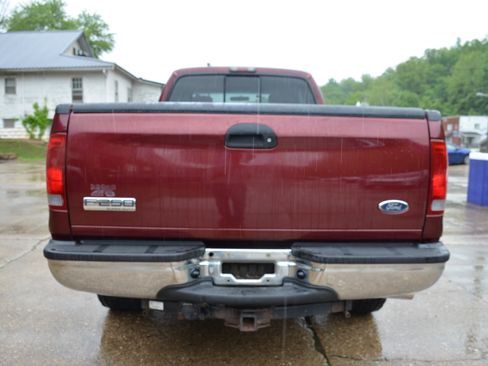Used 2007 Ford F250 XLT AWD/4WD image 6