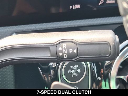 Used 2023 Mercedes-Benz CLA 250 4MATIC image 7
