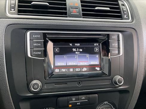 Used 2017 Volkswagen Jetta S FWD image 30