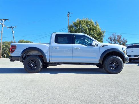 New 2025 Ford F150 Raptor image 4