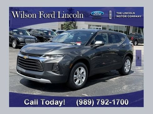 Used 2019 Chevrolet Blazer LT FWD image 1