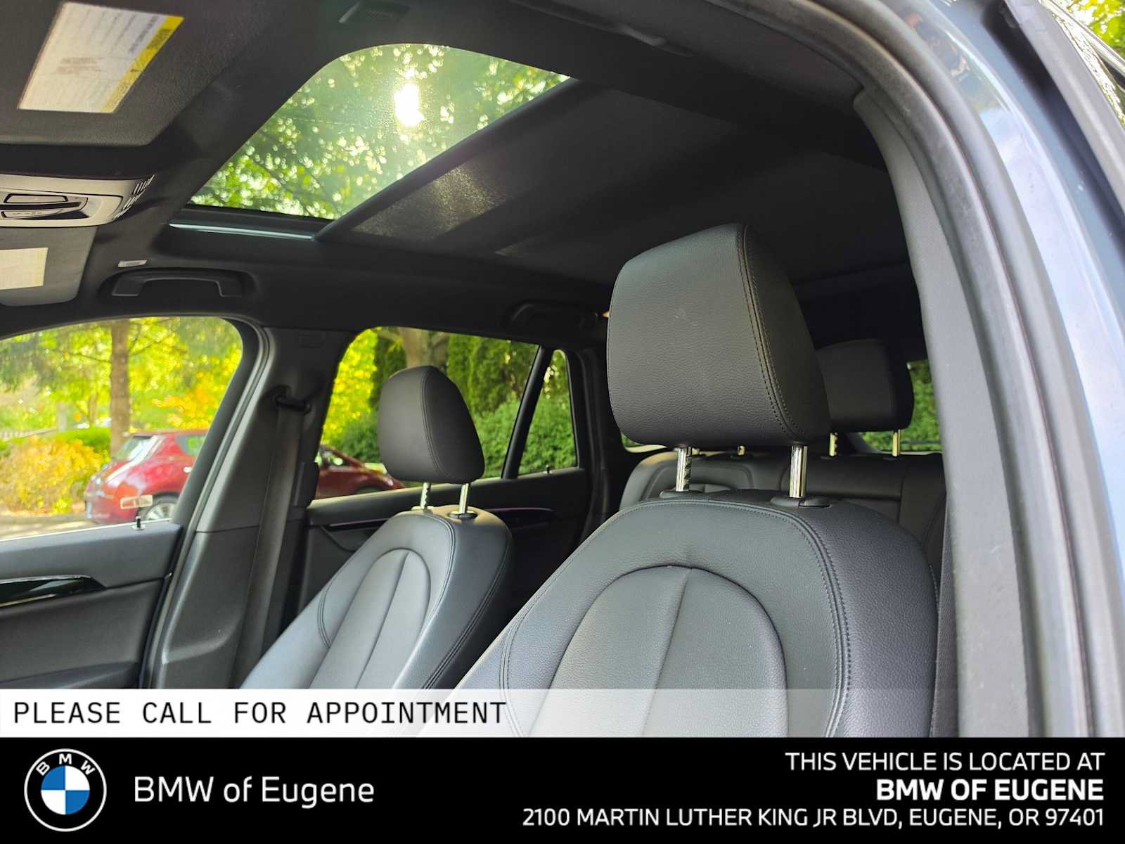 Used 2022 BMW X1 sDrive28i w/ Premium Package FWD image 25