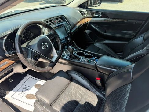 Used 2016 Nissan Maxima Platinum FWD image 10