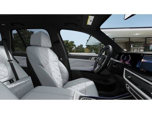 New 2026 BMW X5 M60i w/ Climate Comfort Package AWD/4WD image 9