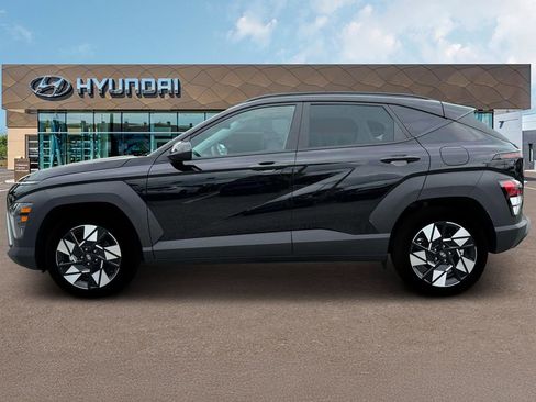 New 2025 Hyundai Kona SEL image 3