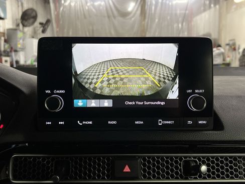 Used 2023 Honda Civic Sport image 19