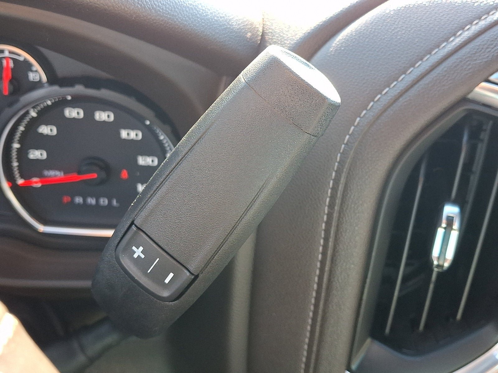 Used 2022 Chevrolet Silverado 1500 LT Trail Boss w/ Convenience Package II AWD/4WD image 15
