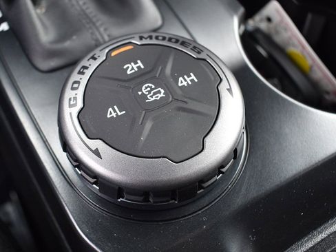 New 2025 Ford Bronco 4-Door image 8