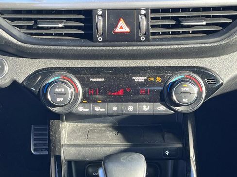 Used 2022 Kia Forte GT-Line w/ GT-Line Premium Package image 15