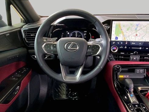 Used 2025 Lexus NX 350h AWD w/ Luxury Package image 6