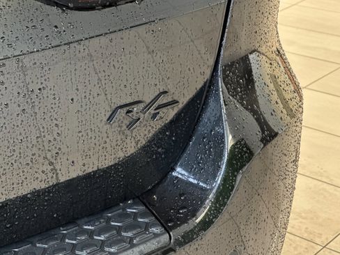 Used 2021 Dodge Durango R/T w/ Tow 'N Go Package image 28