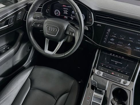 Used 2023 Audi Q7 Premium Plus w/ Premium Plus Package image 6