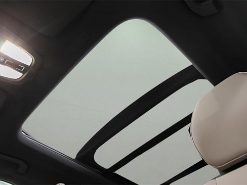 New 2026 Volvo XC60 B5 Plus w/ Protection Package Premier image 18