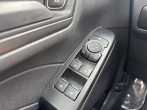 Certified 2025 Ford Escape Active image 8