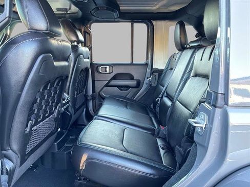 Used 2022 Jeep Wrangler Unlimited Rubicon 4xe w/ Steel Bumper Group image 15