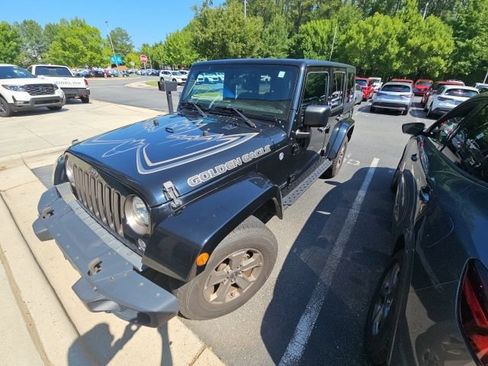 Used 2018 Jeep Wrangler Unlimited Sport AWD/4WD image 4