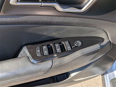 Used 2023 Kia Sportage EX image 14