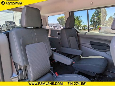 Used 2020 Ford Transit Connect XLT FWD image 17