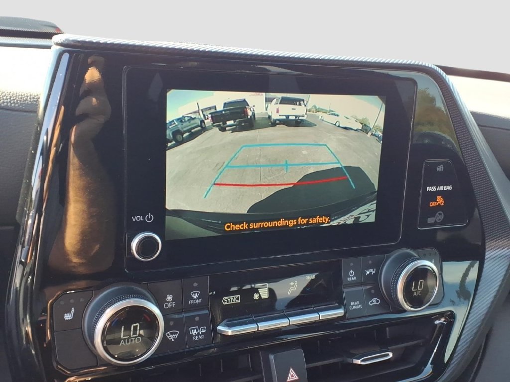 Used 2023 Toyota Highlander XSE AWD/4WD image 20