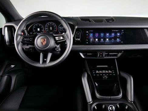 Certified 2026 Porsche Cayenne AWD/4WD image 14