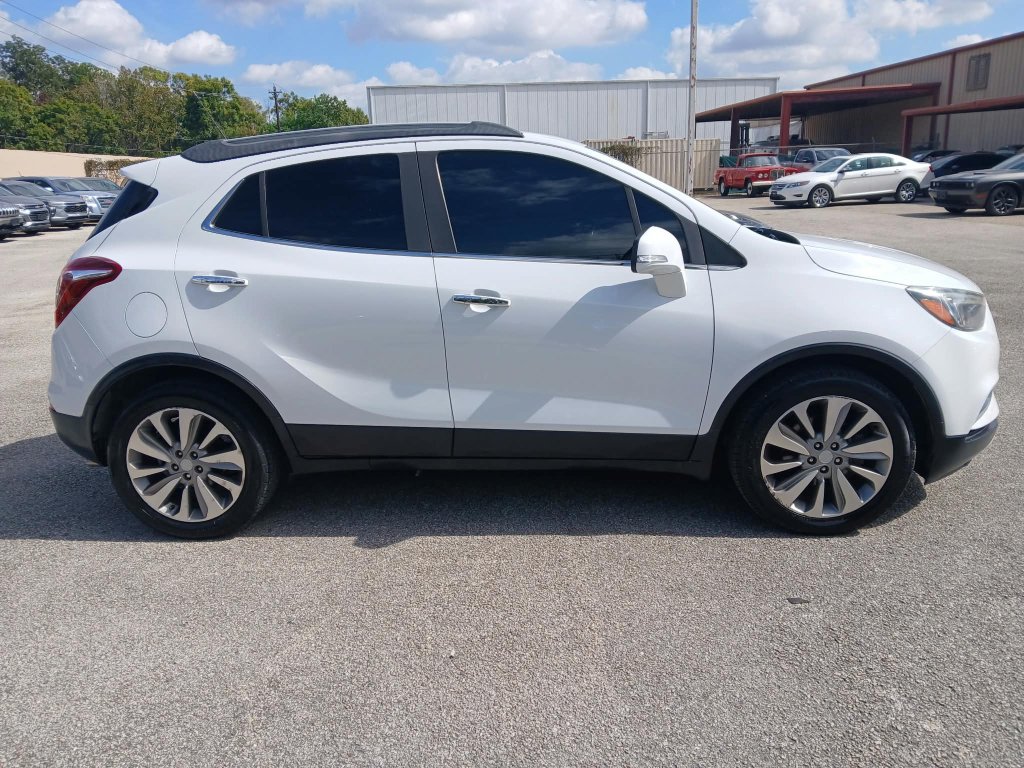 Used 2017 Buick Encore Preferred FWD image 4