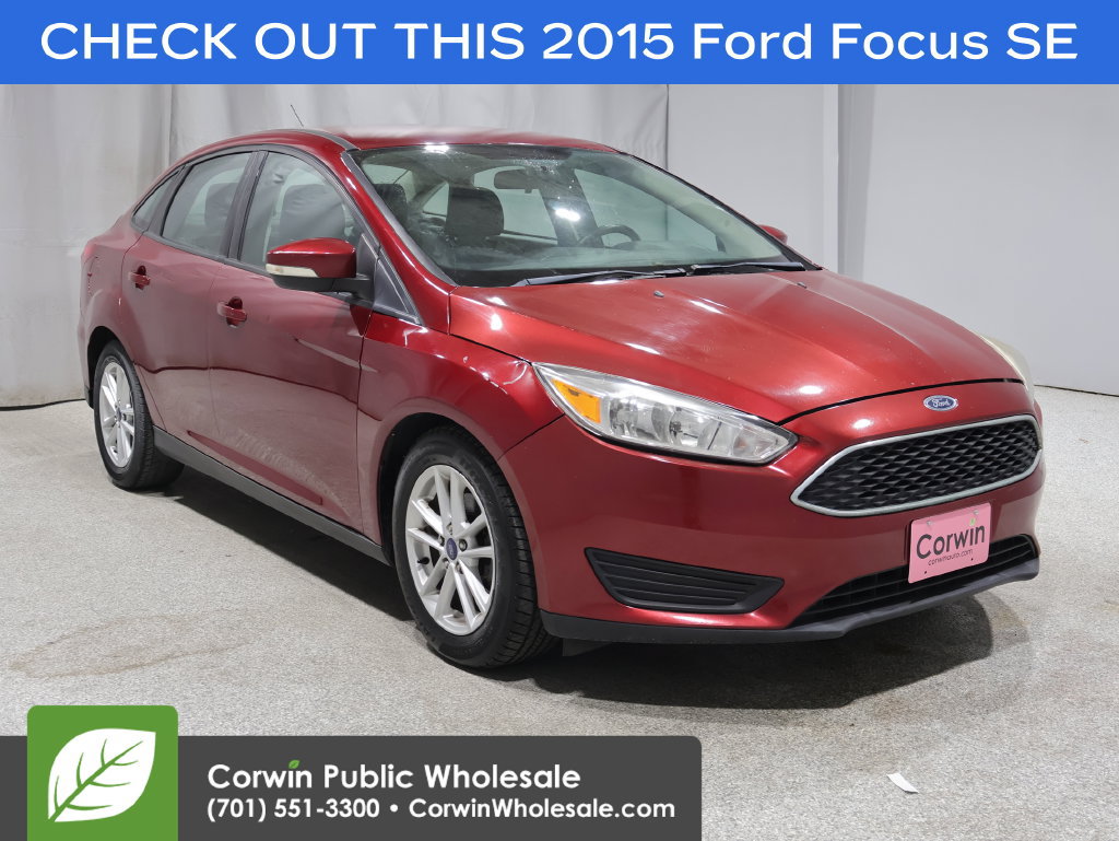 Used 2015 Ford Focus SE w/ SE Cold Weather Package FWD image 1