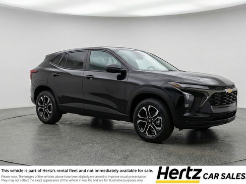 Used 2025 Chevrolet TrailBlazer LT image 1