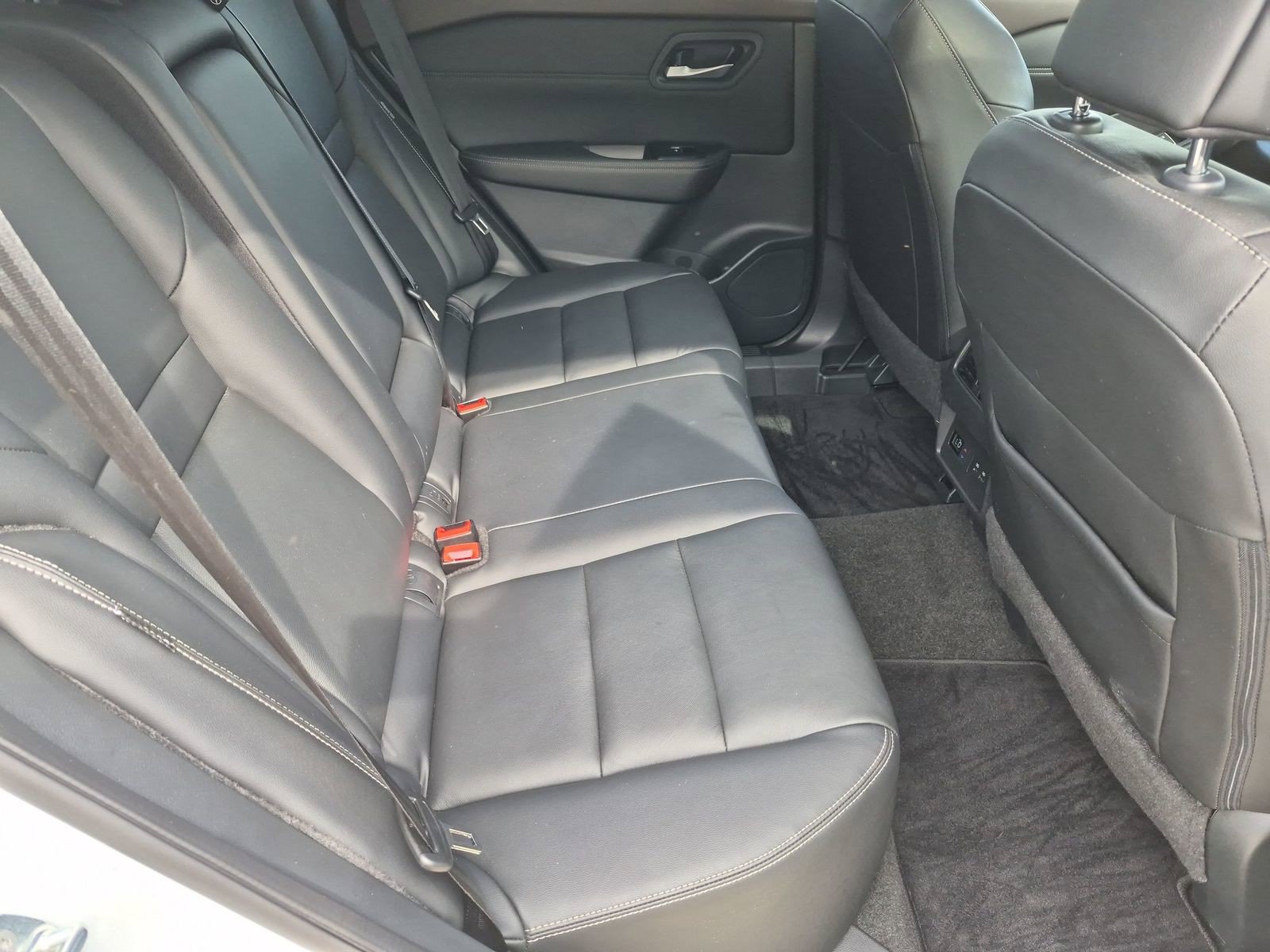 Certified 2023 Nissan Rogue SL w/ SL Premium Package AWD/4WD image 36