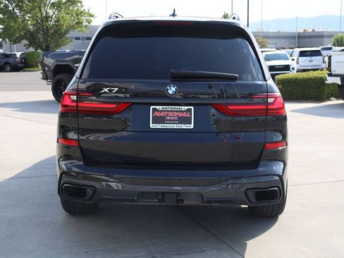 Used 2020 BMW X7 xDrive40i w/ M Sport Package AWD/4WD image 5
