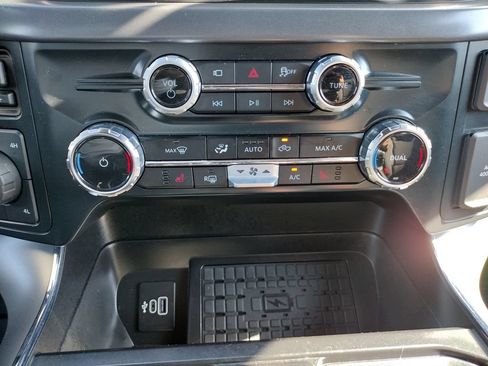 Used 2025 Ford F150 XLT w/ Equipment Group 302A MID AWD/4WD image 32