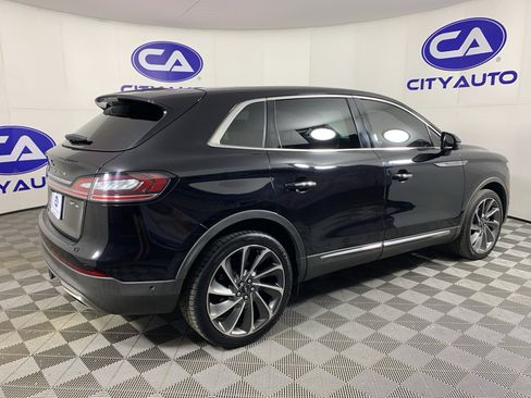 Used 2020 Lincoln Nautilus Reserve w/ Equipment Group 202A image 3