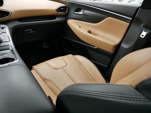 Certified 2023 Hyundai Santa Fe Calligraphy image 11