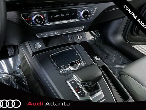 Used 2018 Audi Q5 2.0T w/ Premium Plus Package image 17