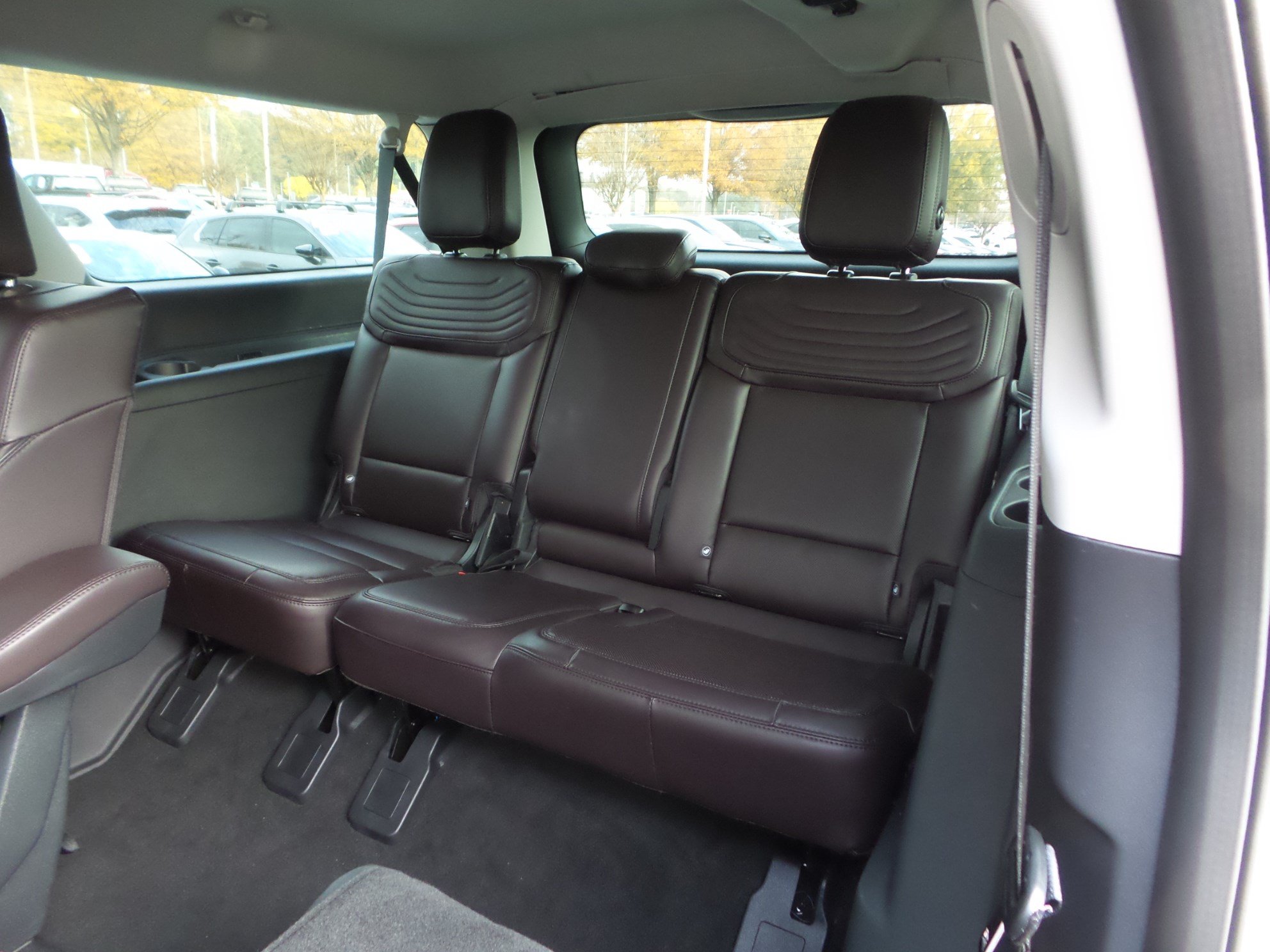 Used 2025 Ford Expedition Max Platinum w/ Platinum Ultimate Package AWD/4WD image 12