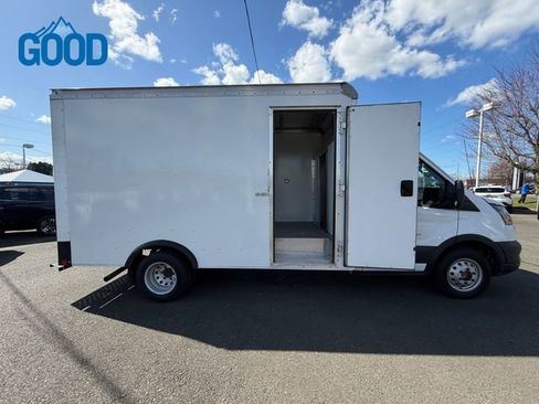 Used 2023 Ford Transit 350 DRW image 28