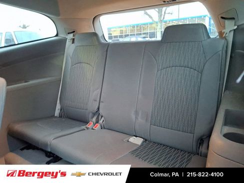 Certified 2017 Chevrolet Traverse LT w/ Style and Technology Package image 14