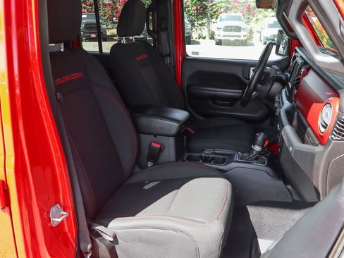Used 2021 Jeep Wrangler Unlimited Rubicon AWD/4WD image 47