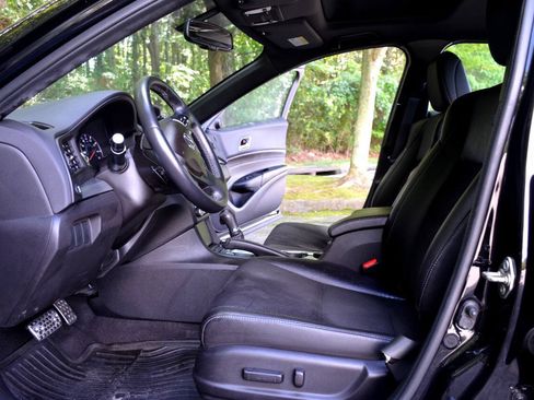Used 2016 Acura ILX FWD image 9