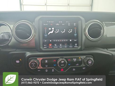 Certified 2023 Jeep Gladiator Overland image 28