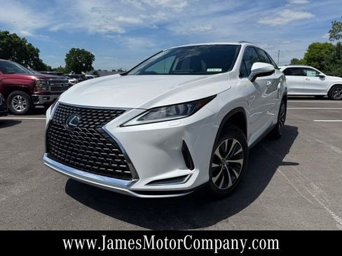 Used 2022 Lexus RX 350L Premium w/ Premium Package AWD/4WD image 1