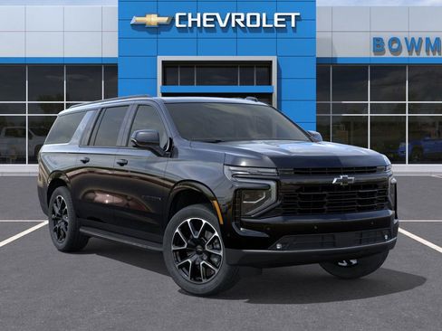 New 2026 Chevrolet Suburban RST w/ Comfort Package AWD/4WD image 7