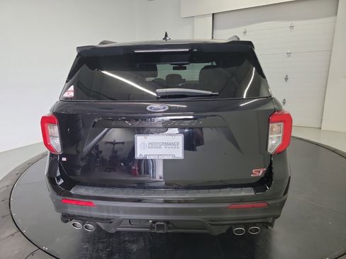 Used 2020 Ford Explorer ST w/ ST Street Pack AWD/4WD image 8
