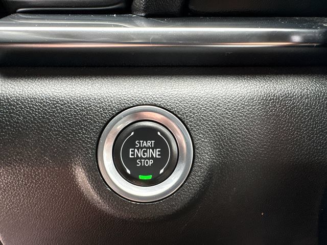Certified 2025 GMC Terrain Elevation AWD/4WD image 29
