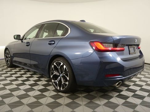 Used 2025 BMW 330i Sedan image 5