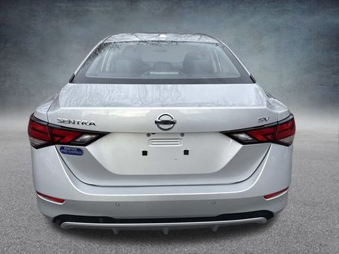 Used 2023 Nissan Sentra SV image 5