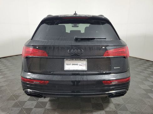 Used 2024 Audi Q5 e Premium Plus w/ Premium Plus Package AWD/4WD image 5
