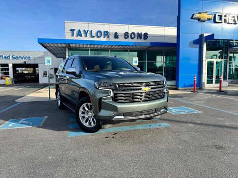 Used 2024 Chevrolet Tahoe Premier image 1