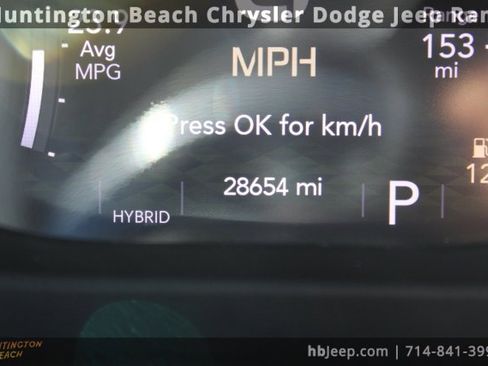 Used 2021 Jeep Wrangler Unlimited Sahara w/ Safety Group image 19