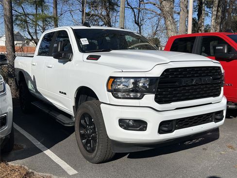 Used 2024 RAM 2500 Big Horn w/ Night Edition image 4