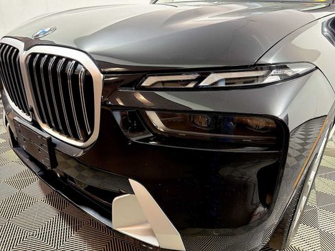 Used 2024 BMW X7 xDrive40i AWD/4WD image 27